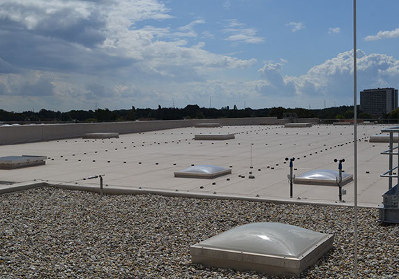 daylight and sun protection - fixed and staircase vents 1