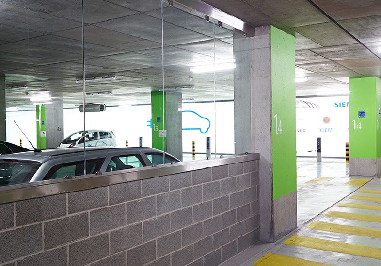 parking and tunnels smoke and fires screens 9